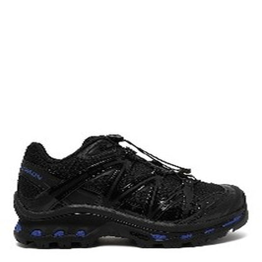 A deep, dark and icy alpine reimagination of the archive XT-Quest. - BLACK BLACK BLUING